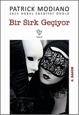 Bir Sirk Geçiyor | Varlık Yayınları