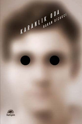Karanlık Oda | İletişim Yayınları