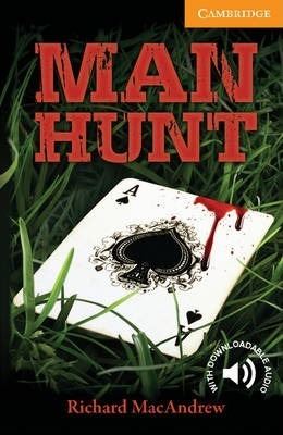 Level 4 Man Hunt English Readers - RICHARD MACANDREW kitap kapağı