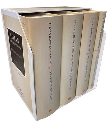 Lozan Barış Konferansı Seti-Tutanaklar - Belgeler - 4 Kitap Takım - Kutulu | İş Bankası Kültür Yayınları