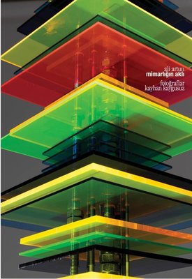 Mimarlığın Aklı | İletişim Yayınları (İnce Kapak)