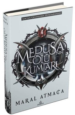 Medusa'nın Ölü Kumları 4 | Ephesus Yayınları (Ciltli)
