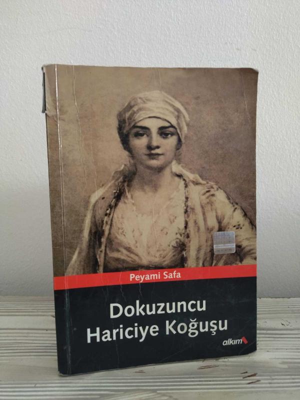 Dokuzuncu Hariciye Koğuşu - Peyami Safa kitap kapağı
