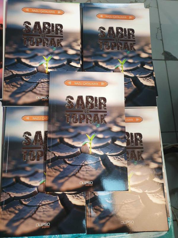 Sabır Ve Toprak - Nazlı Çatalkaya kitap kapağı
