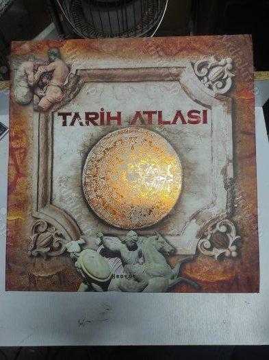 TARİH ATLASI - Dünyanın En Kapsamlı Tarih Kitabı (ORJİNAL KUTUSUNDA CİLTLİ) - ADAM HART DAVIS kitap kapağı