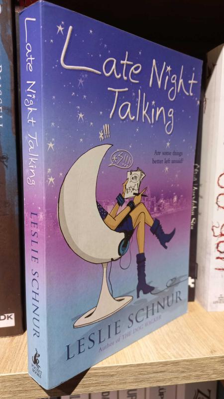 Late Night Talking - LESLİE SCHNUR kitap kapağı