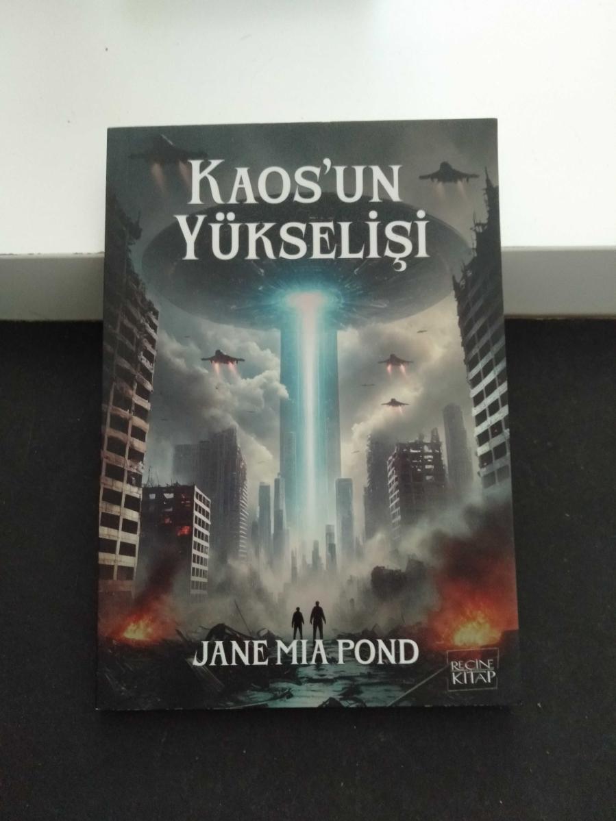 Kaos'un Yükselişi - JANE MIA POND kitap kapağı