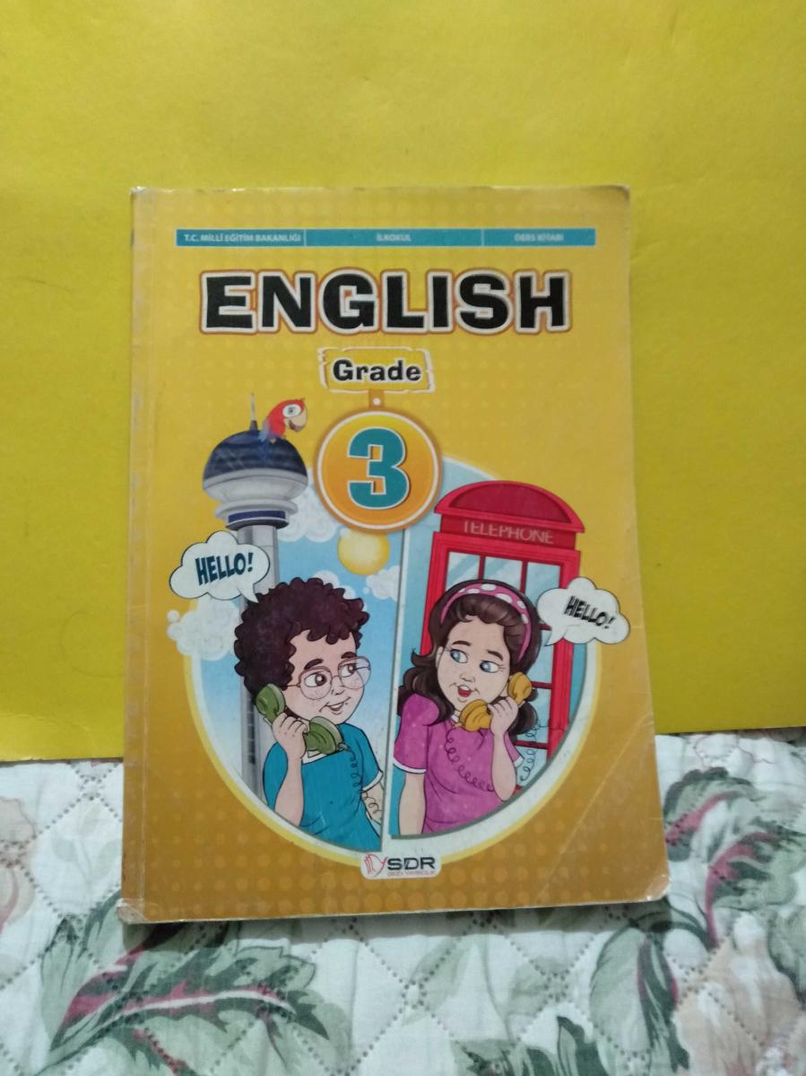 Prımary School Englısh Grade 3 - Student's Book ( İlkokul 3. Sınıf İngilizce Ders Kitabı ) - ESENGÜL KOÇAK kitap kapağı