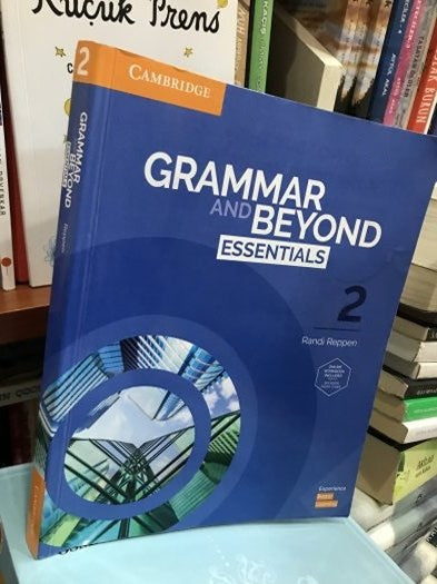 Grammar and Beyond Essentials Level 2 Student's Book - Randi Reppen kitap kapağı