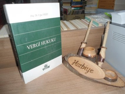 Vergi Hukuku - UĞUR YİĞİT kitap kapağı