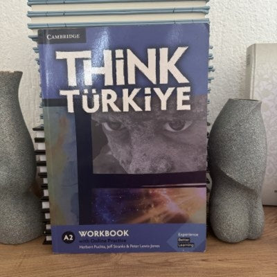 THiNK TÜRKİYE A2 WORKBOOK (With Online Practice) - HERBERT PUCHTA&JEFF STRANKS&PETER LEVIS kitap kapağı