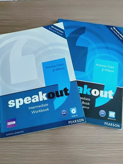 Speakout Intermediate Student's Book - Antonia Clare - JJ Wilson kitap kapağı