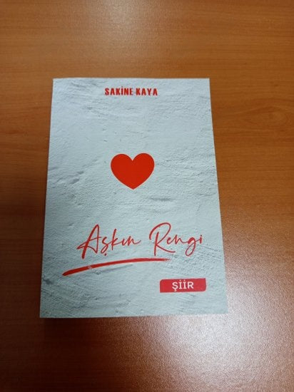 Aşkın Rengi - Sakine Kaya kitap kapağı