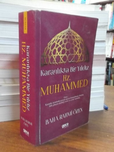 Karanlıkta Bir Yıldız - Baha Rahmi Özen kitap kapağı