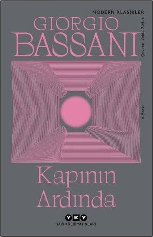 Kapının Ardında - Modern Klasikler | Yapı Kredi Yayınları (İnce Kapak)