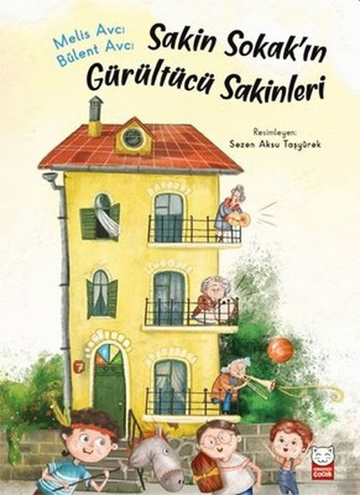 Sakin Sokakın Gürültücü Sakinleri | Kırmızı Kedi