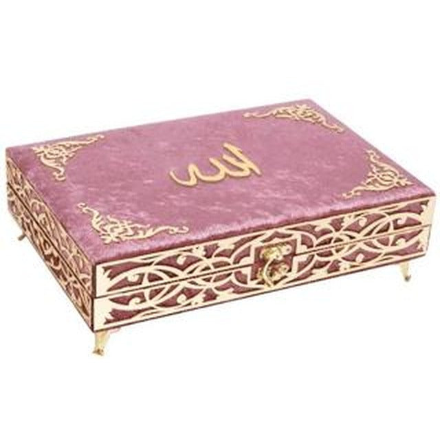 İkra Serisi Kadife Kaplamalı Ahşap Plaket Kut Çanta Boy Bilgisayar Hatlı Arapça Kadife Kuran-ı Kerim + Namaz Başörtüsü + Cam İnci Tesbih + Taşıma Çantası Hediye Seti Gül Kurusu (90254) | Furkan Neşriyat (Ciltsiz)