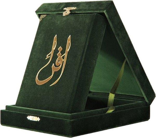 Kur'an-ı Kerim Hafız Boy Yeşil Kadife Kutulu | Türkiye Diyanet Vakfı Yayınları (Ciltli) - Resim 1