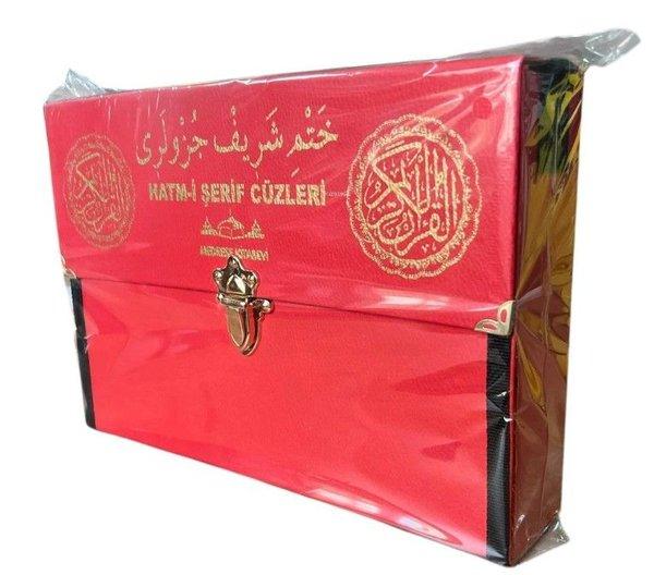 Kur'an-ı Kerim 30 Cüz Hatim Seti Bilgisayar Hatlı Rahle Boy - Çantalı Kırmızı Renk Deri Çantalı | Medrese Kitabevi - Afyon (İnce Kapak) - Resim 1