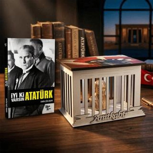 İyi ki Varsın Atatürk ve Atatürk Büstlü Ahşap Anıtkabir Işıklı Maket | Halk Kitabevi (Ciltsiz)
