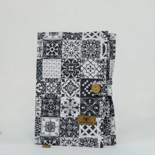 Coverworld Siyah Çini Desen Düğmeli Büyük 24x34 | CoverWorld
