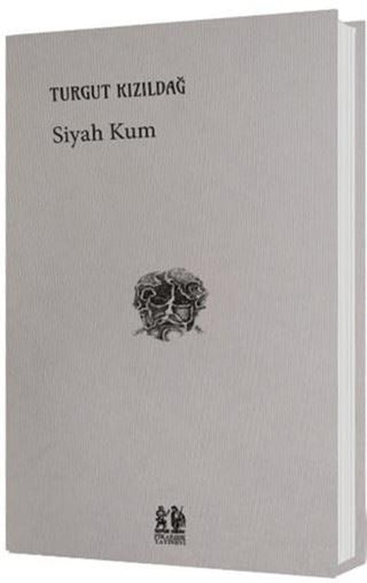 Siyah Kum | Pikaresk Yayınevi (Ciltsiz)