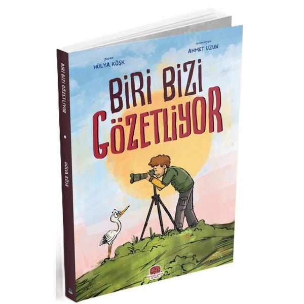 Biri Bizi Gözetliyor | Karavan Çocuk Yayınları (Ciltsiz)