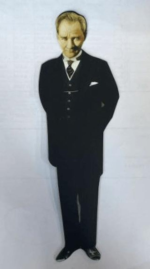 Atatürk Ayraç 1 | Aylak Adam Kültür Sanat Yayıncılık