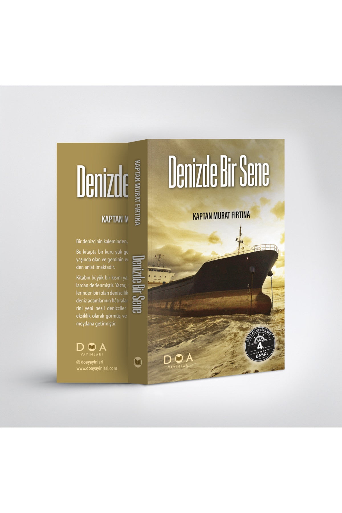 Denizde Bir Sene - Kaptan Murat Fırtına kitap kapağı