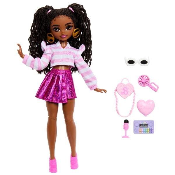 Barbie Dream Besties Brooklyn Bebek ve Aksesuarları JKP51