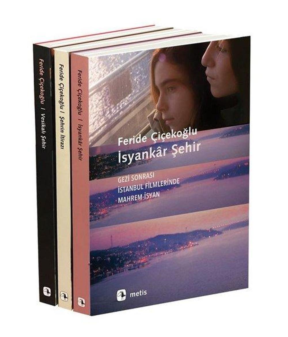 Feride Çiçekoğlu Seti - 3 Kitap Takım - Hediyeli | Metis Yayınları