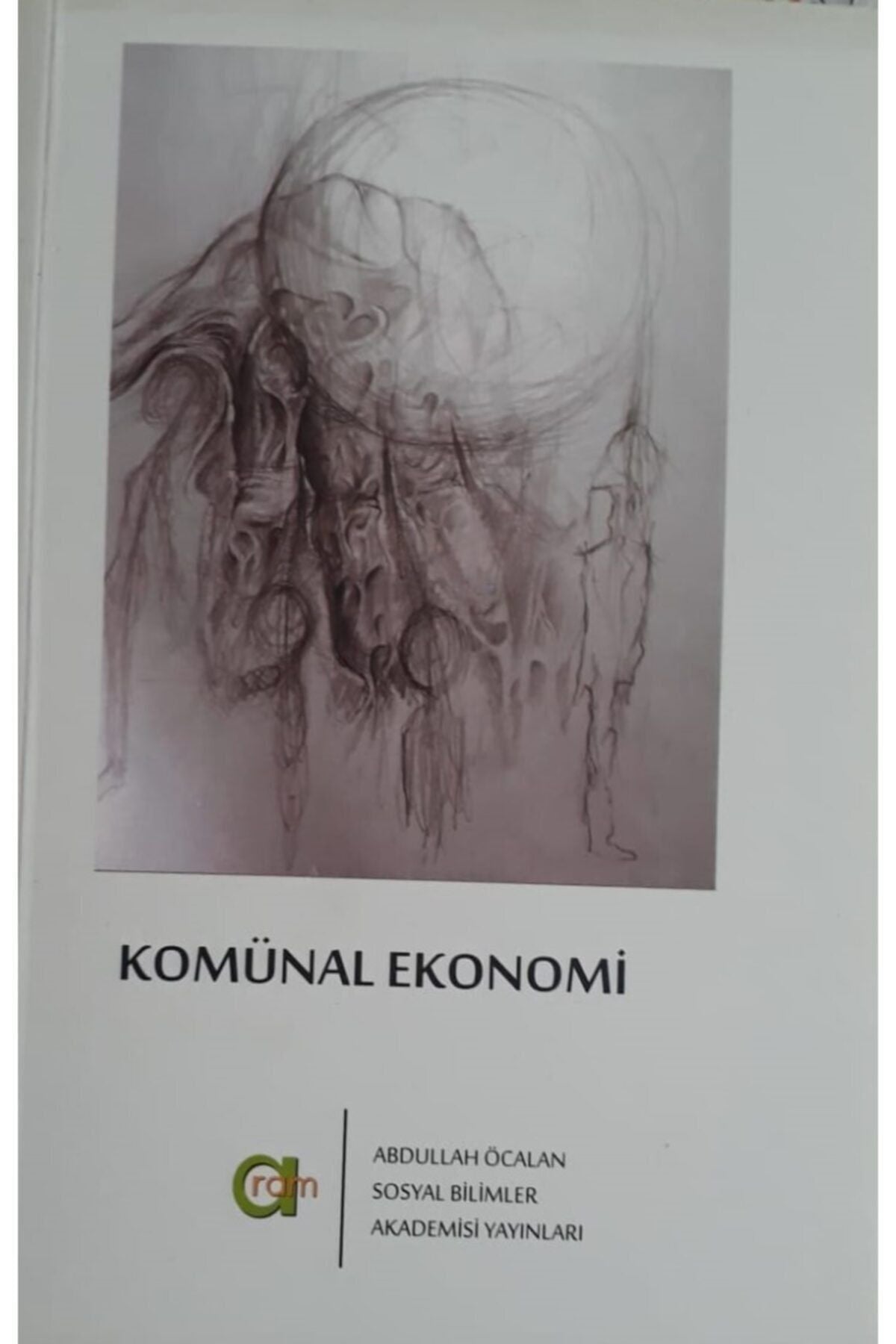 Komünal Ekonomi kitap kapağı