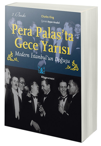 Pera Palas'ta Gece Yarısı - Charles King kitap kapağı