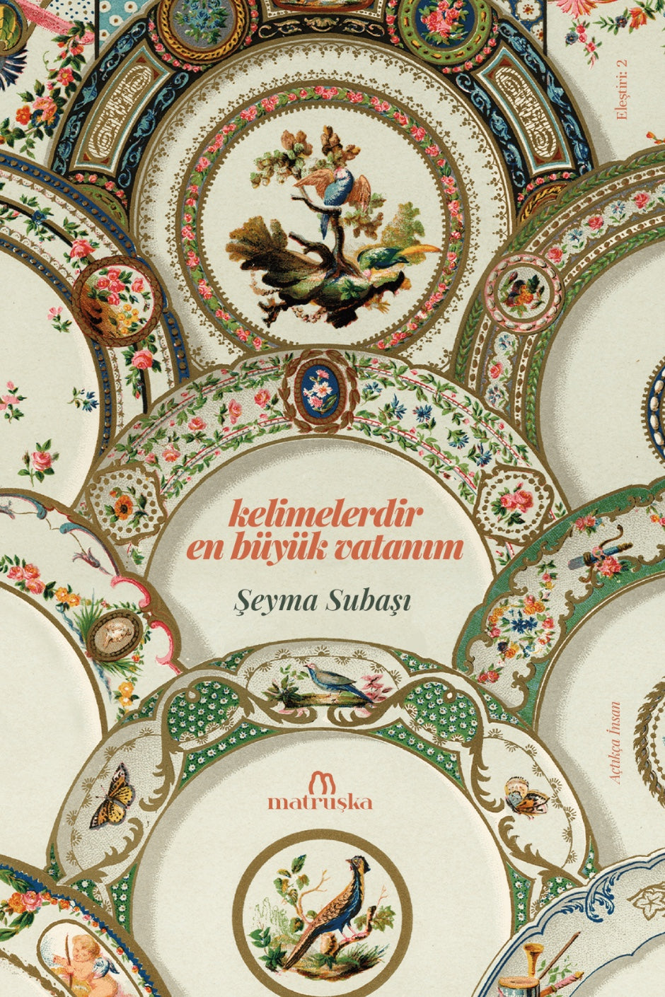 Kelimelerdir En Büyük Vatanım - Şeyma Subaşı kitap kapağı