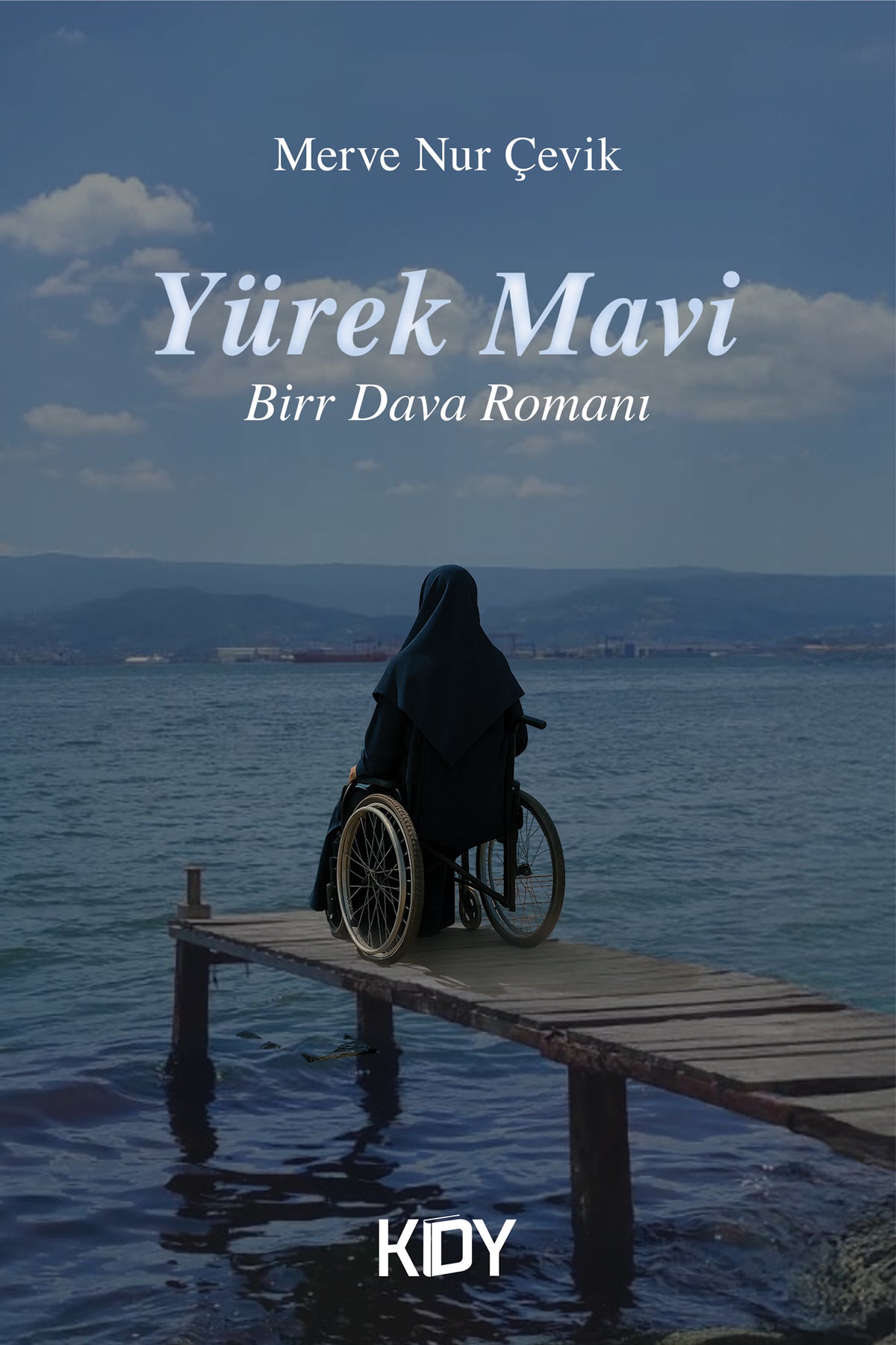 Yürek Mavi - Merve Nur Çevik kitap kapağı