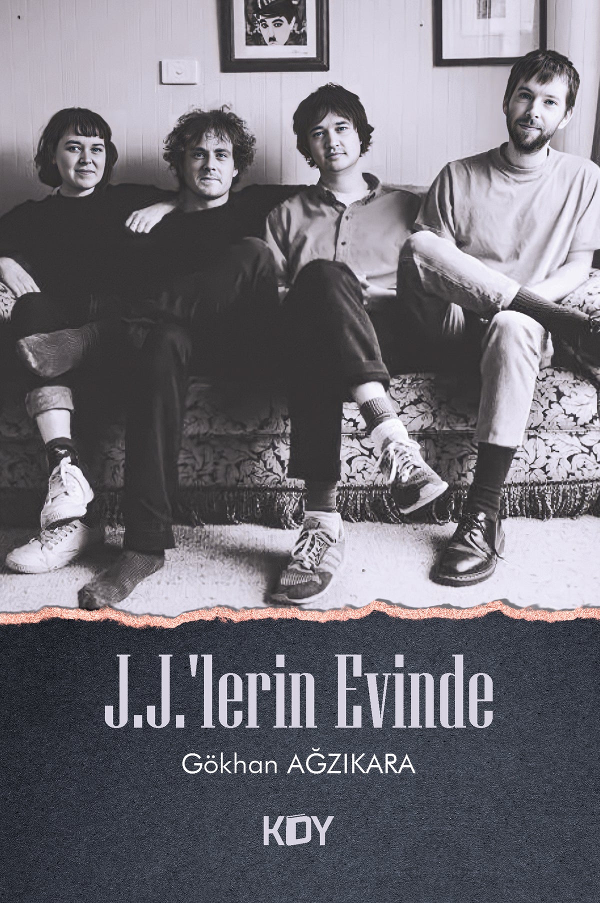 J.J.'lerin Evinde - Gökhan Ağzıkara kitap kapağı