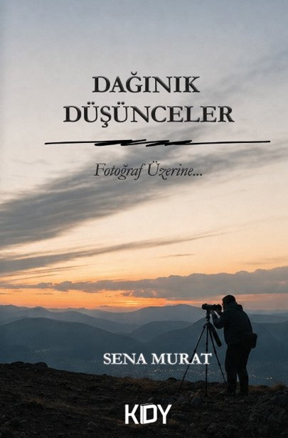 Dağınık Düşünceler - Sena Murat kitap kapağı
