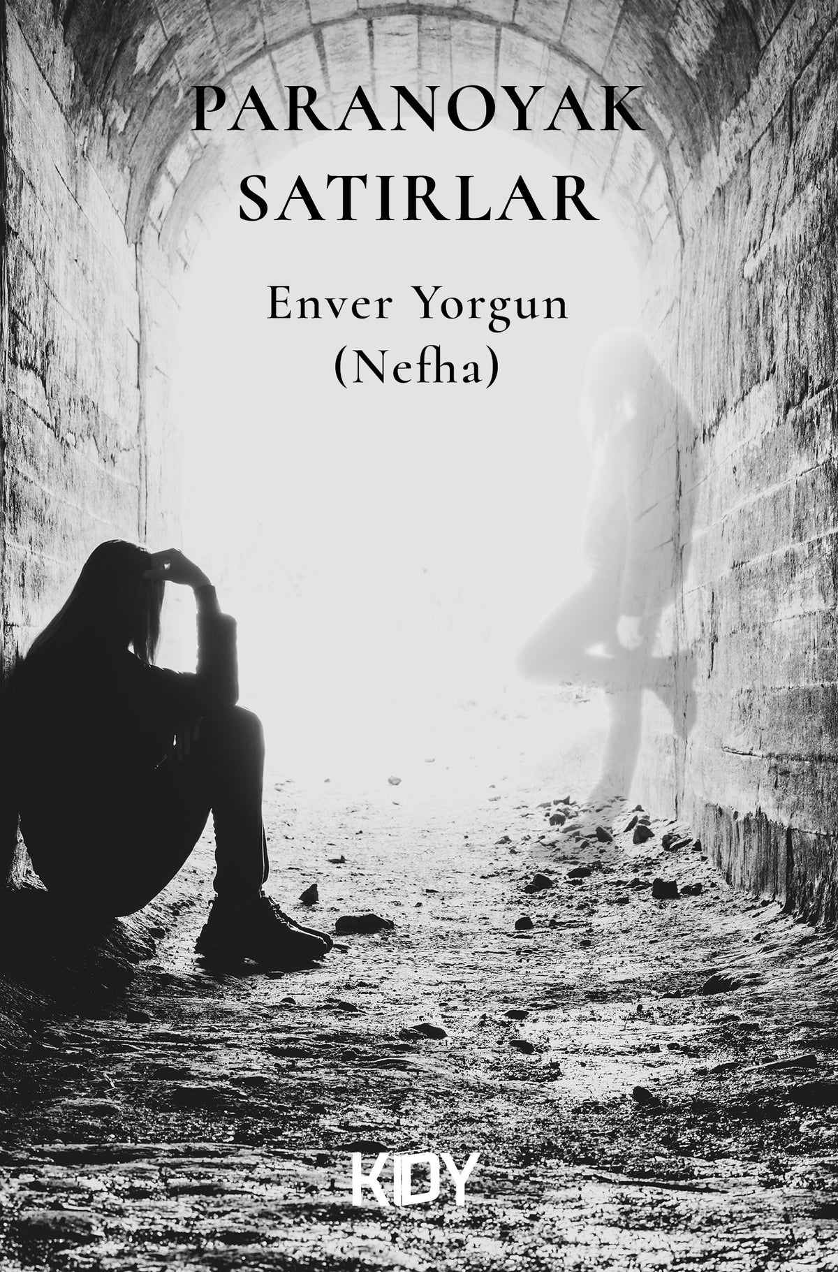 Paranoyak Satırlar - Enver Yorgun kitap kapağı