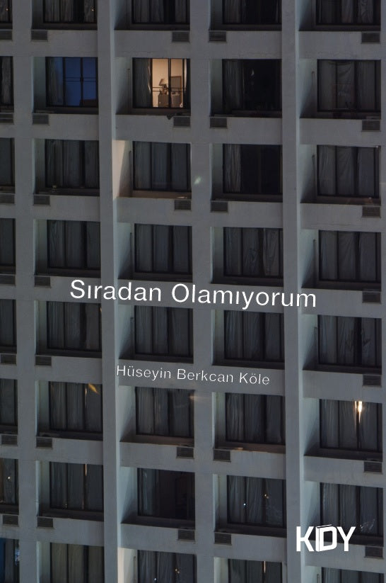 Sıradan Olamıyorum - Hüseyin Berkcan Köle kitap kapağı