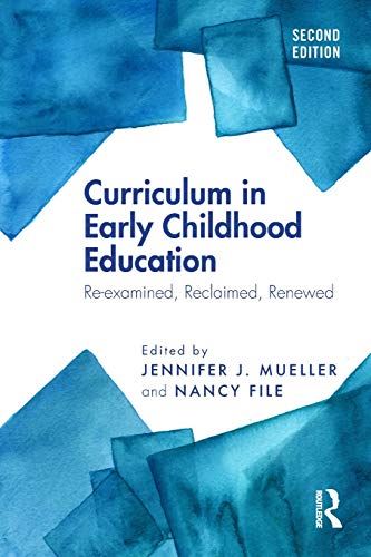 Curriculum in Early Childhood Education kitap kapağı