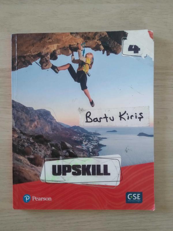 Upskill 4 ( 2. El ) - PEARSON EDUCATİON kitap kapağı