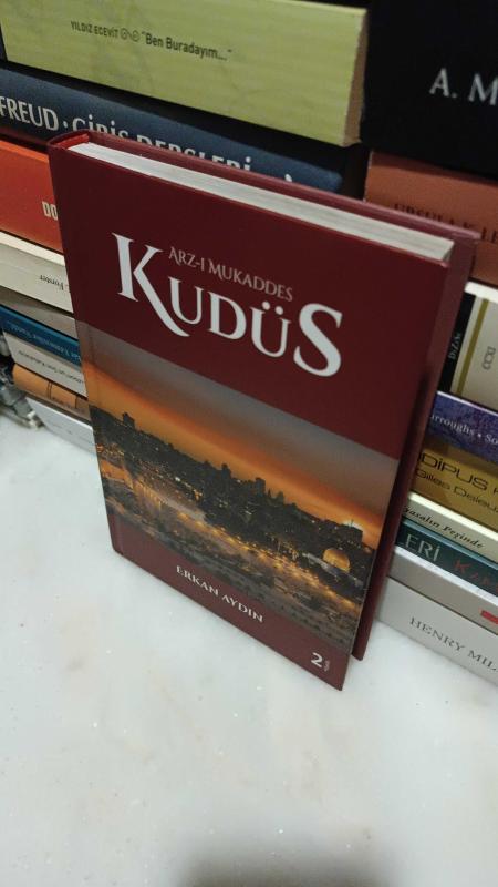 The Holy Land Jerusalem - Erkan Aydın kitap kapağı