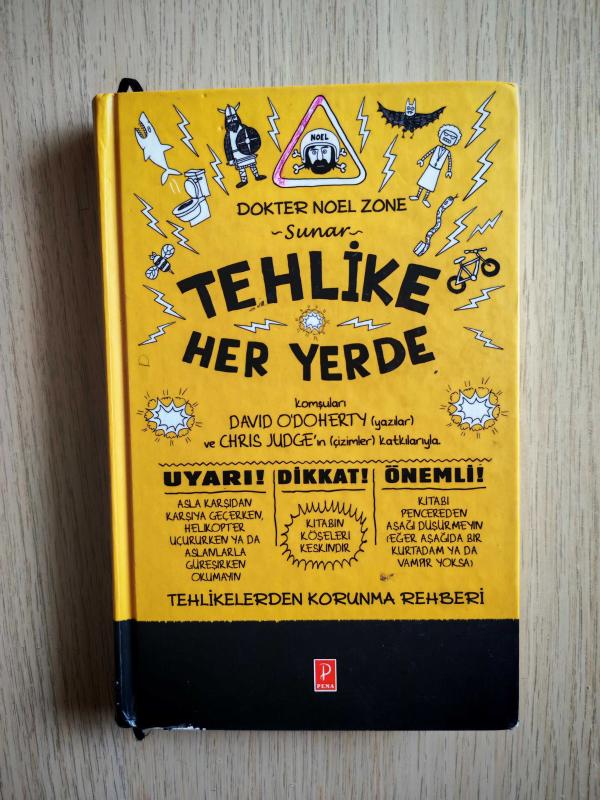 Tehlike Her Yerde - David O'doherty kitap kapağı