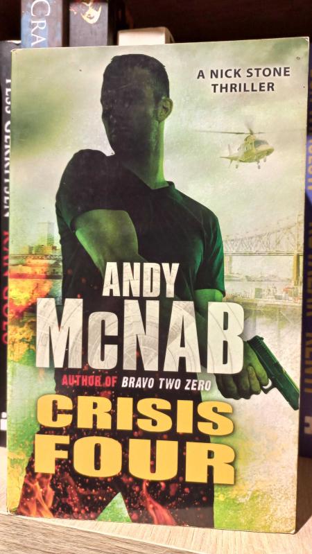CRISIS FOUR / author of bravo two zero - ANDY MCNAB kitap kapağı