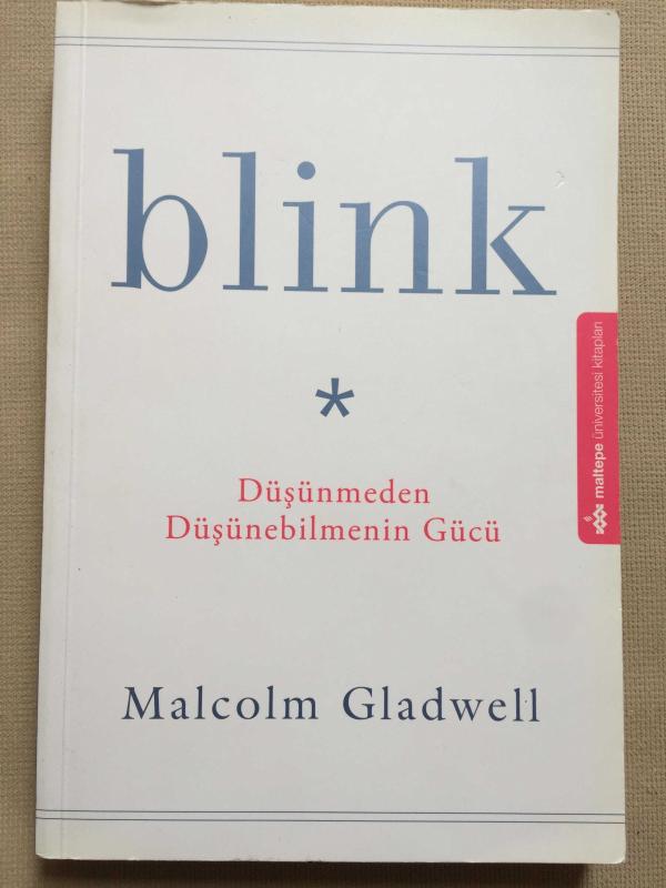 Blink - Malcolm Gladwell kitap kapağı