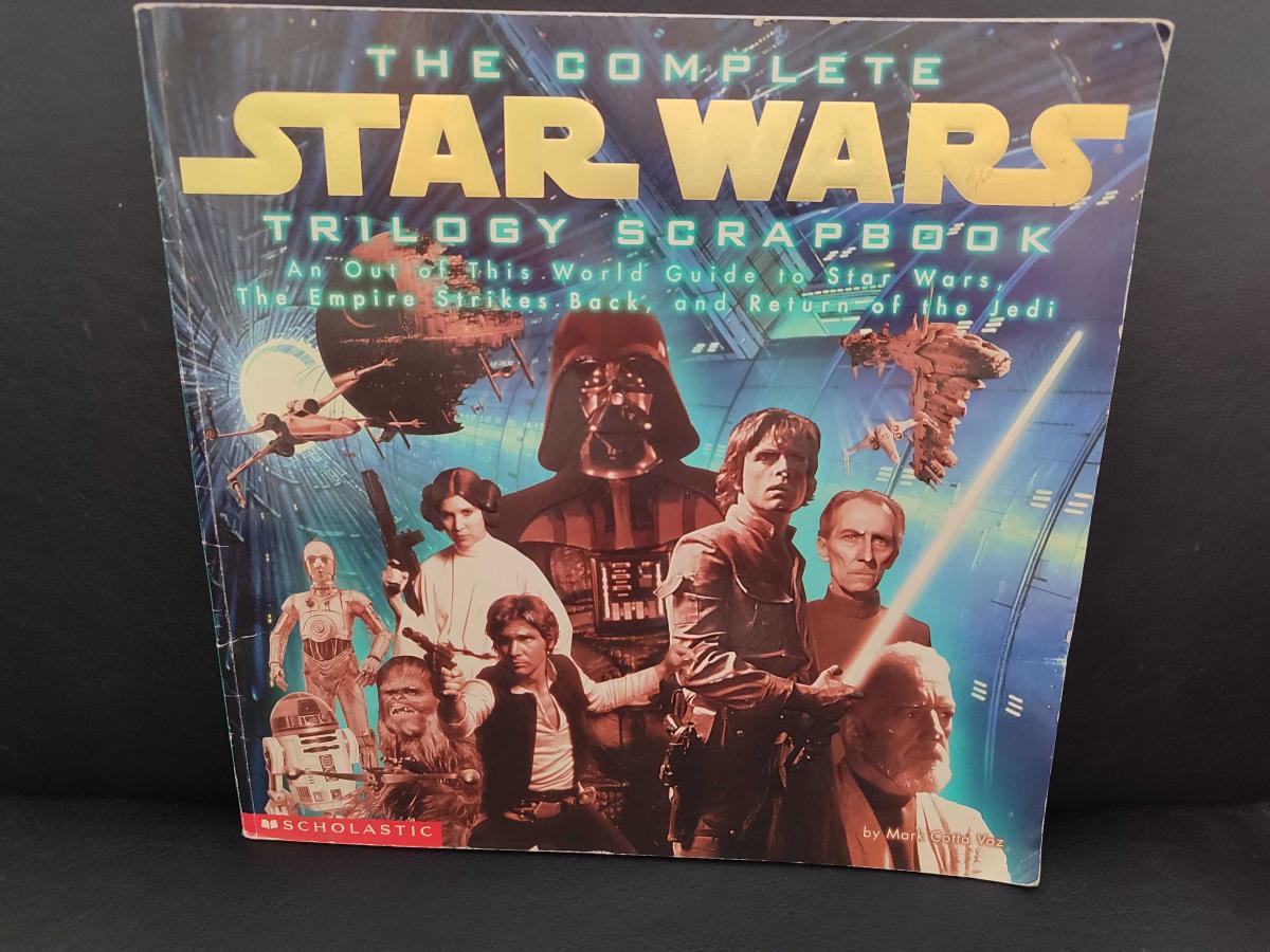 STAR WARS Triology Scrapbook : An Out of this World Guide to Star Wars, the Empire Strikes Back and Return of the Jedi - Mark Cotta Vaz kitap kapağı