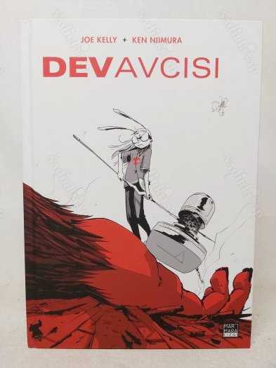 Dev Avcısı - Joe Kelly kitap kapağı