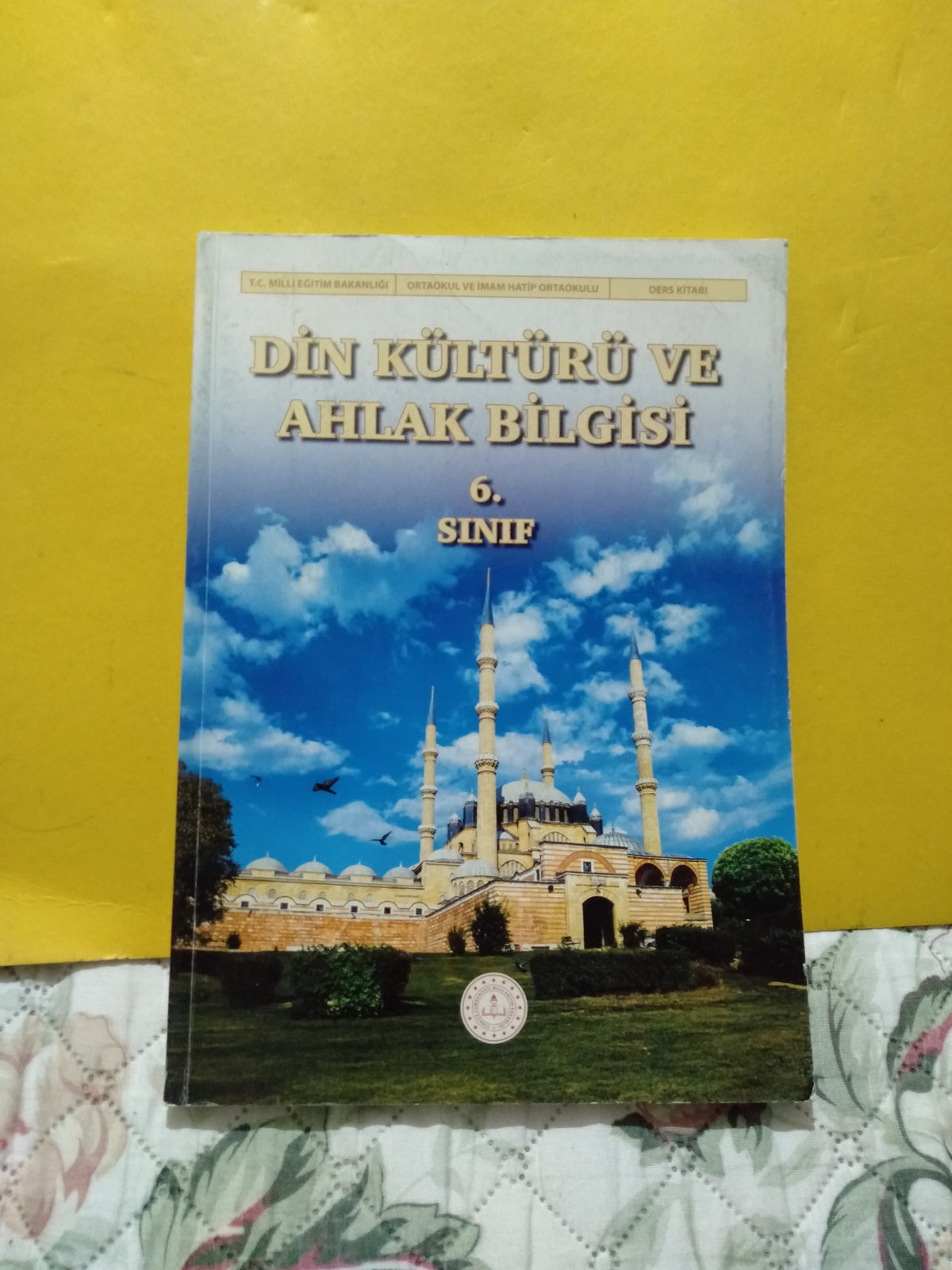 Ortaokul Ve İmam Hatip Ortaokulu 6. Sınıf Din Kültürü Ve Ahlak Bilgisi Ders Kitabı ( 2025 ) - KOMİSYON kitap kapağı