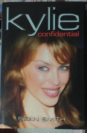 Kylie Confidential - SEAN SMITH kitap kapağı
