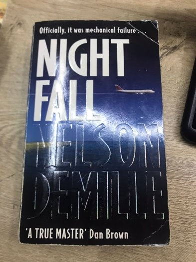 Night Fall - Nelson Demille kitap kapağı